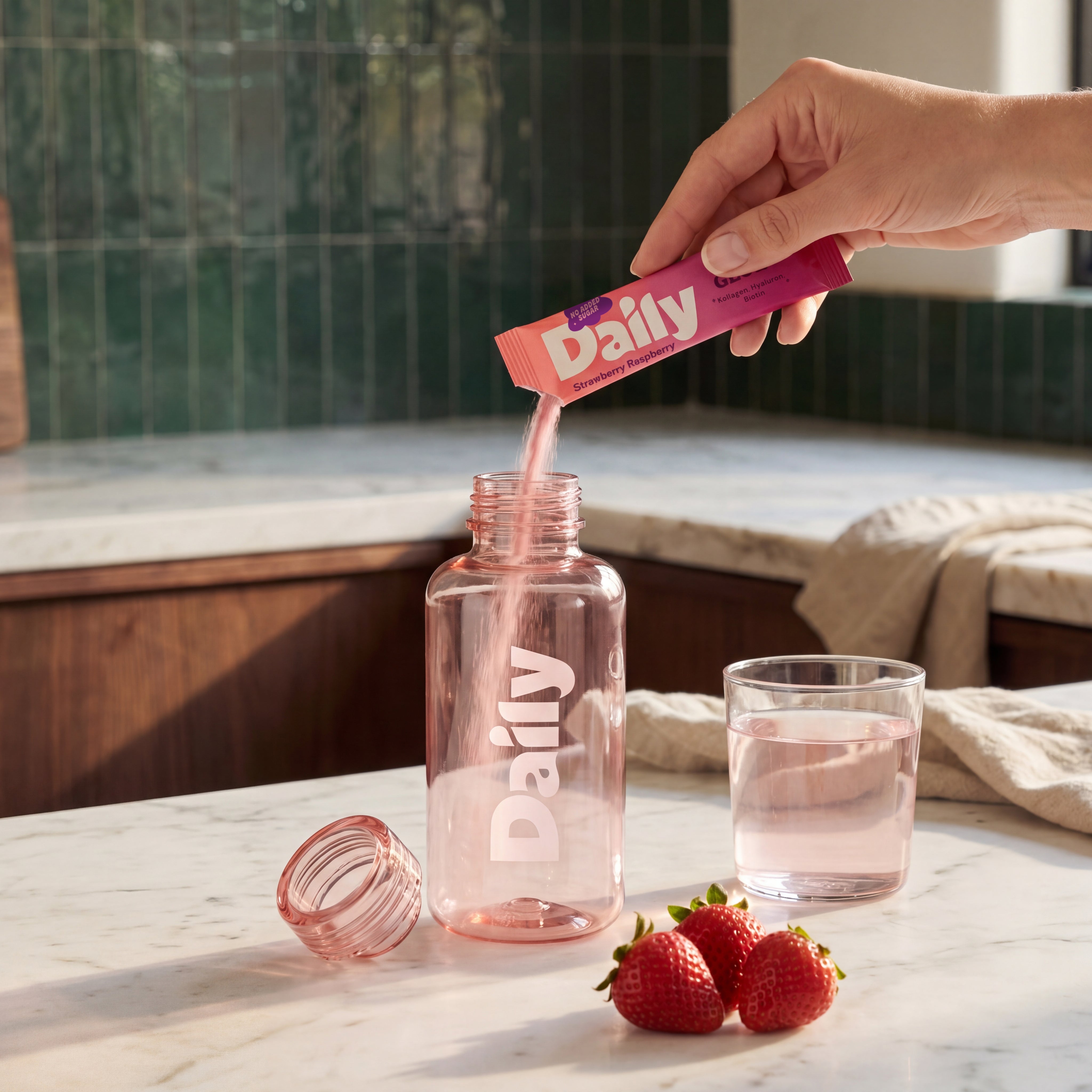 Daily Zubereitung – Pulver mit Wasser in der Daily Bottle